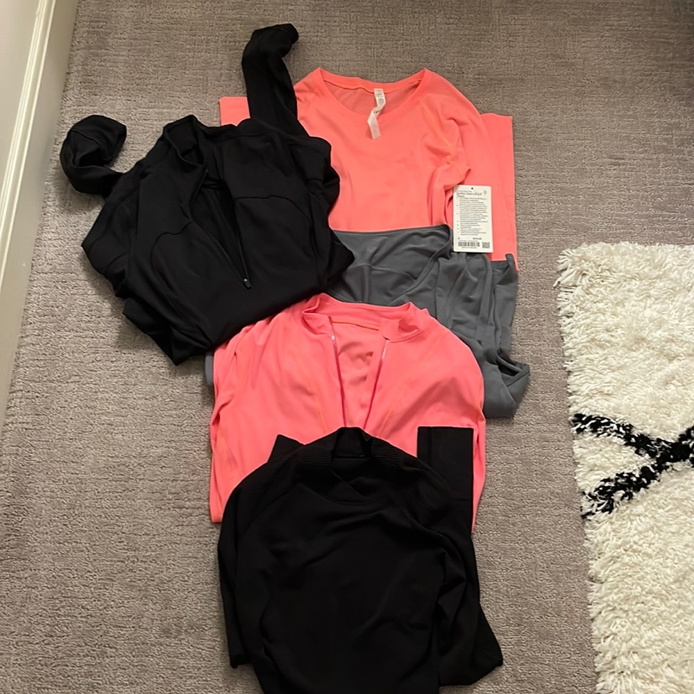 Bundle of 5 Lululemon long sleeve tops!❤️